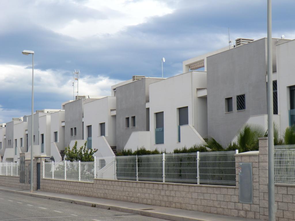 Casas Holiday - Oasis Beach Ориуэла Экстерьер фото