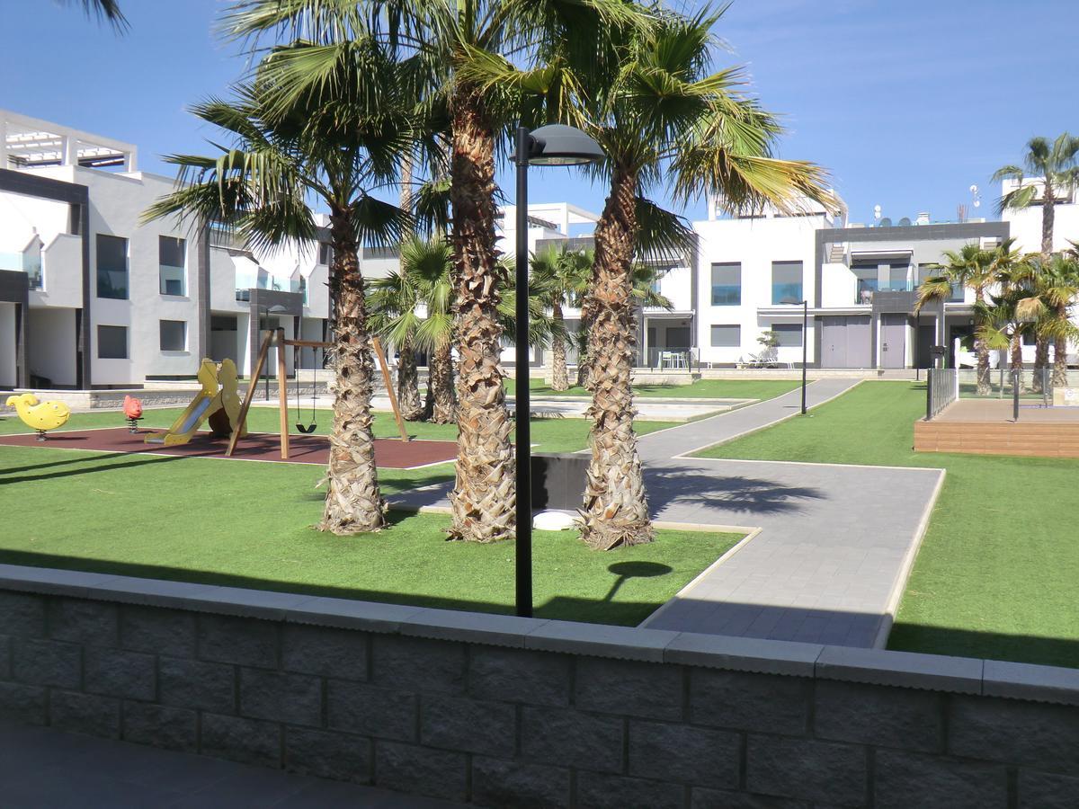 Casas Holiday - Oasis Beach Ориуэла Экстерьер фото