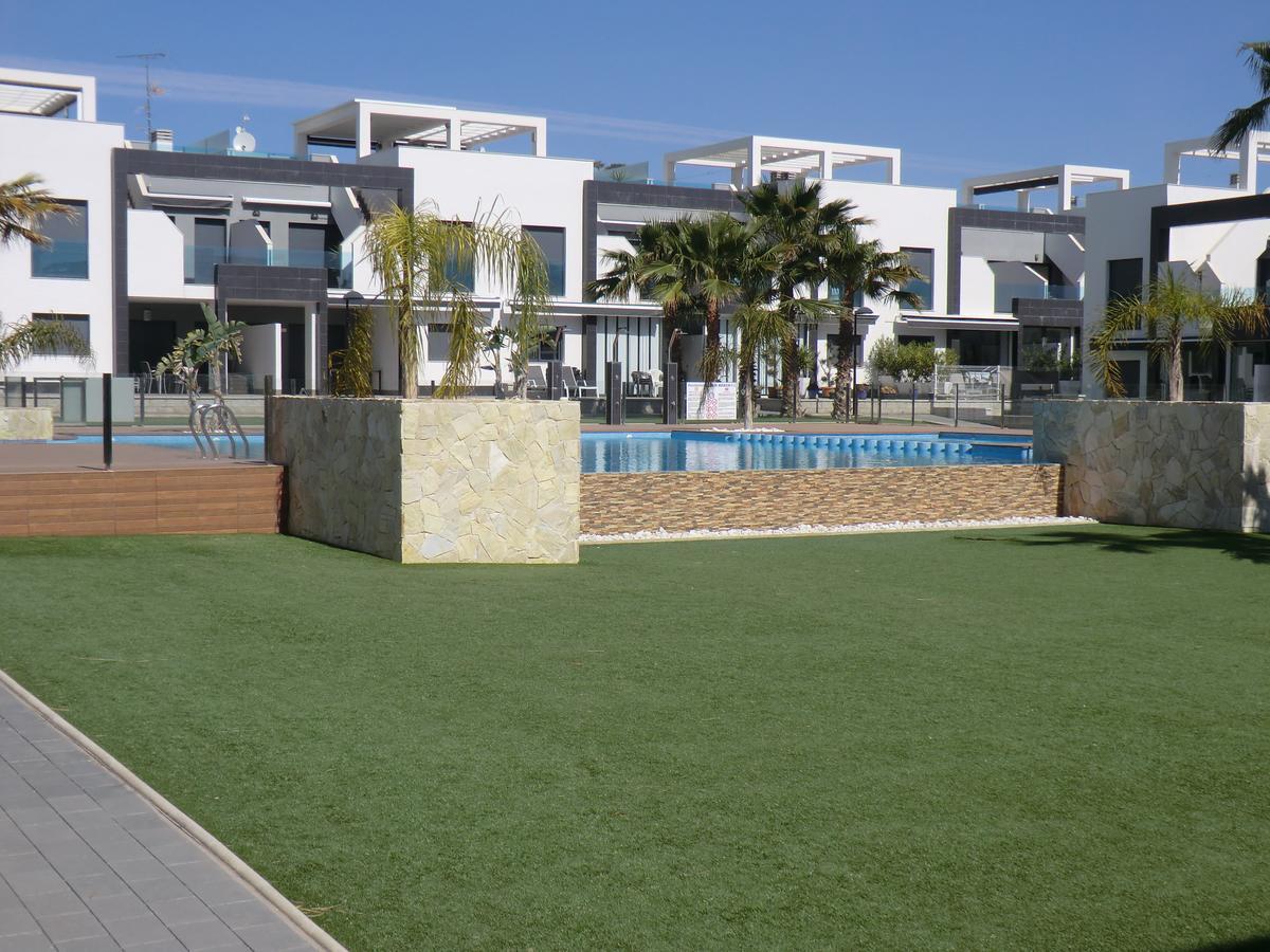Casas Holiday - Oasis Beach Ориуэла Экстерьер фото